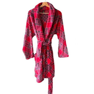Victoria’s Secret New no Tag Long Plush Fleece Robe. Plaid Red. M/L